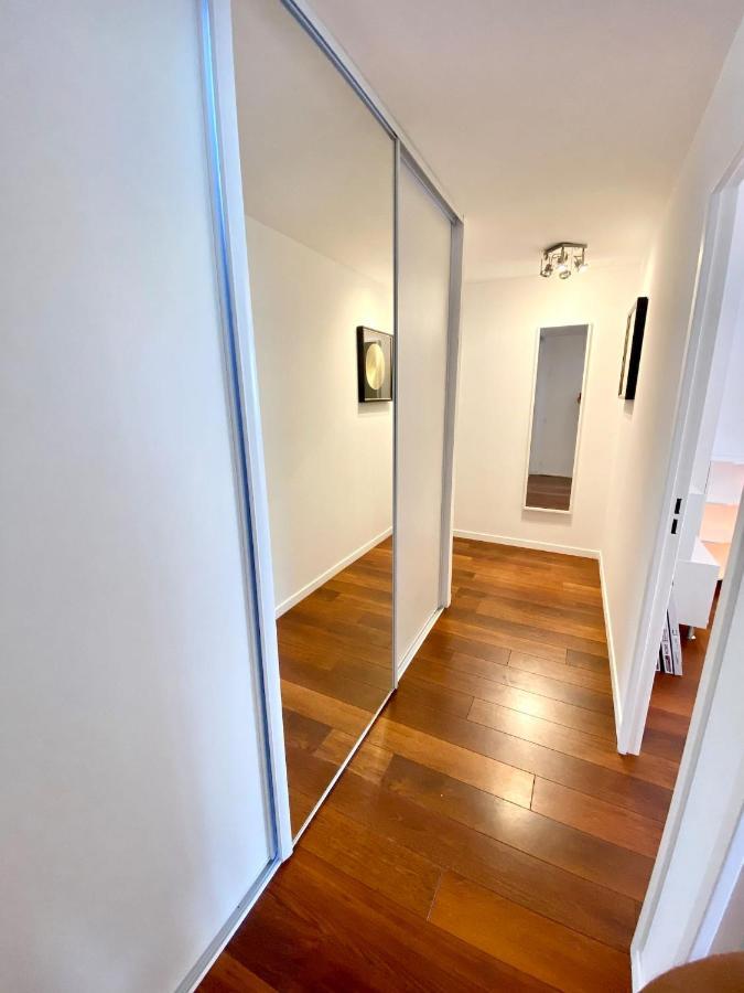 Appartement Luxe - 3 Pieces Avec Vue Mer, Piscine Et Tennis นีซ ภายนอก รูปภาพ